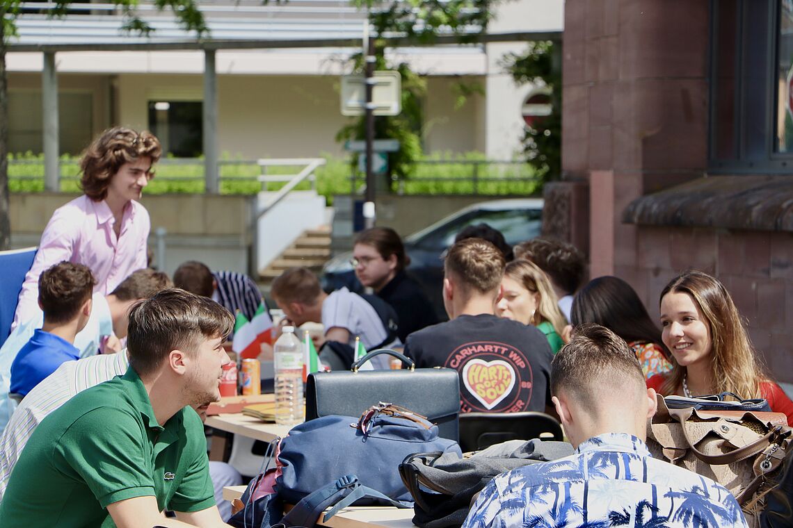 Rencontre avec les étudiants de l'ESTA